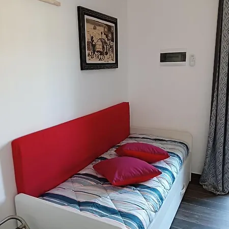 Big Mama Jungle Bed & Breakfast Terracina